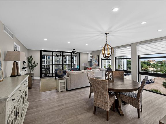 4th image of 1629 Riverview Road #521