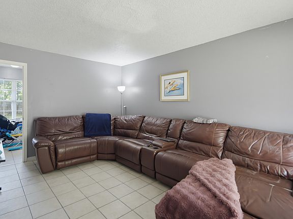 5th image of 4351 W Hunters Glen St