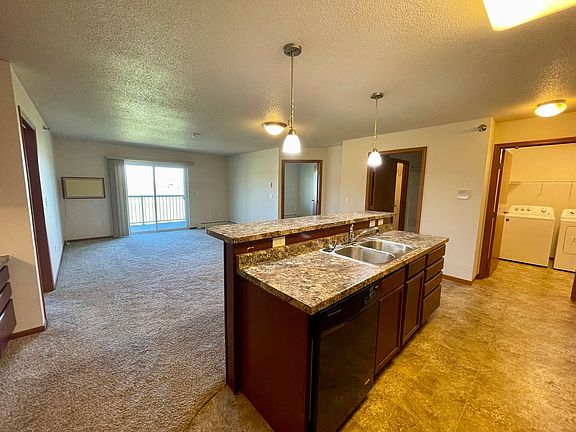 3rd image of 3202 Broadway N APT 205