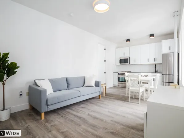 34-04 34th Avenue image 3 of 4