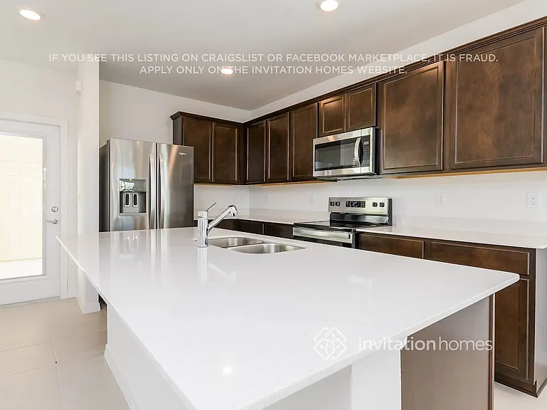 6533 Tabebuia Pkwy — Photo 12