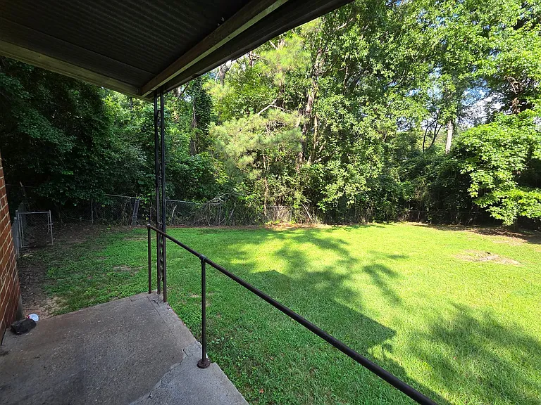 5862 E Heights Dr — Photo 13