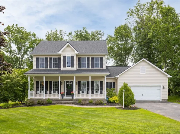 2023 Rainbow Ln, Lima, NY 14485