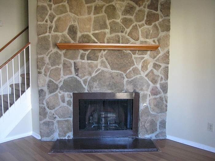 2nd image of 6706 Colchester Pl