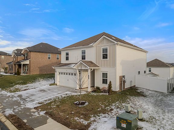 4th image of 700 Castle Rd