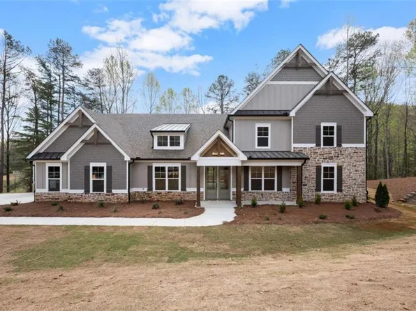 224 Orchard Ct, Clarkesville, GA 30523