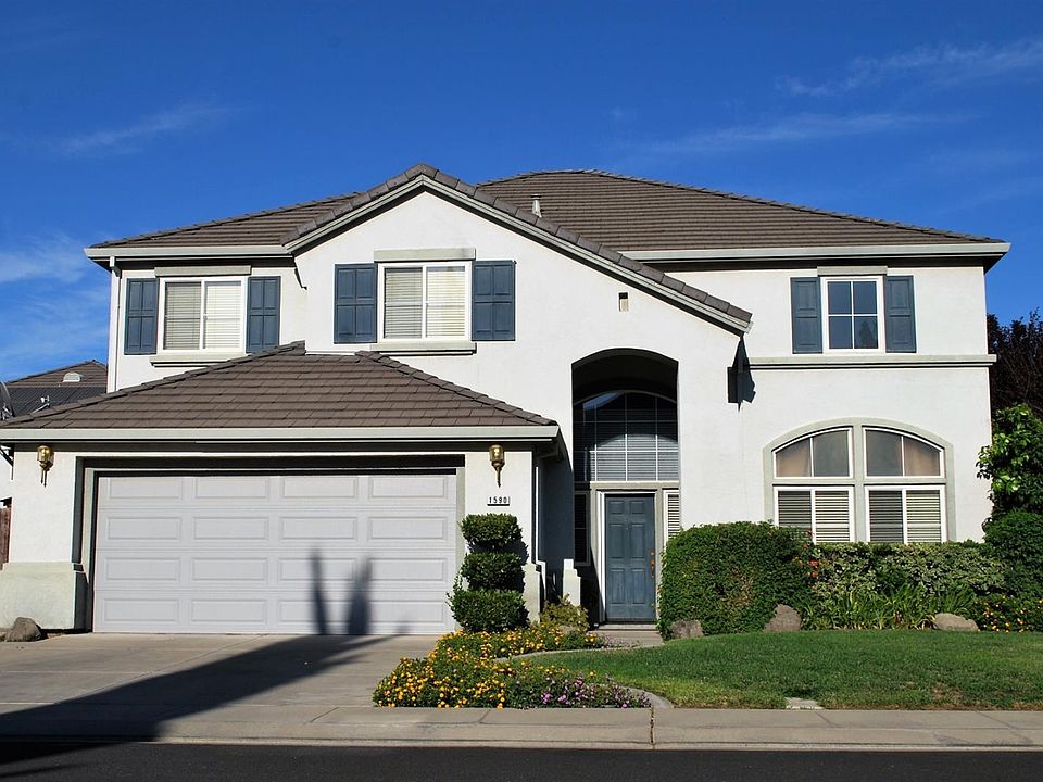 1st image of 1590 Churcher Dr