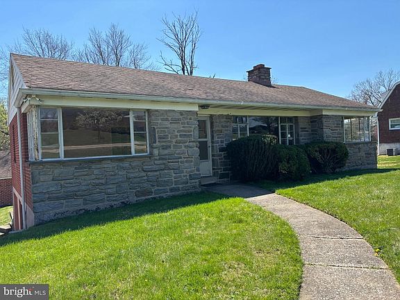 2nd image of 4022 W Chester Pike