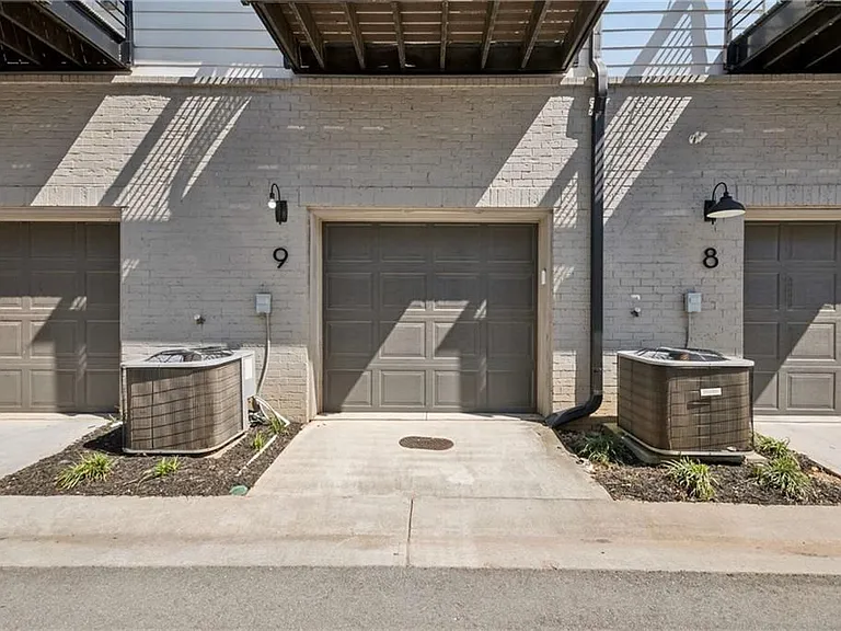 1350 May Ave #9 — Photo 38