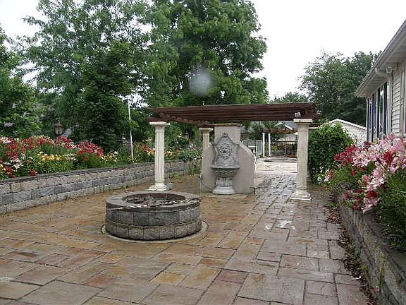 Home for Sale in Mt Zion, Illinois $274,877