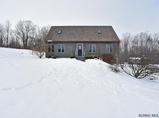 555 Guilder Hollow Rd, Granville, NY 12832