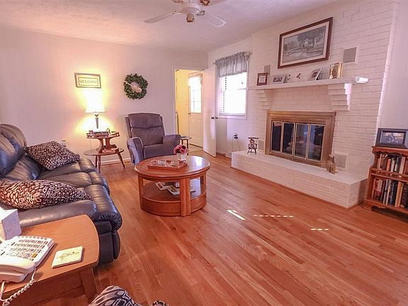 4th image of 408 Salinity Dr