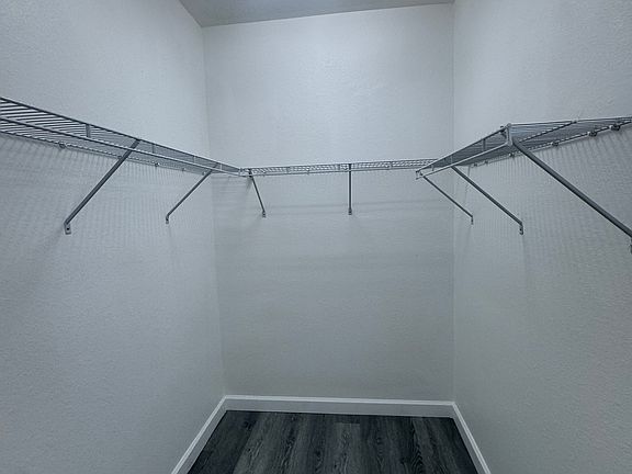 walk in closet