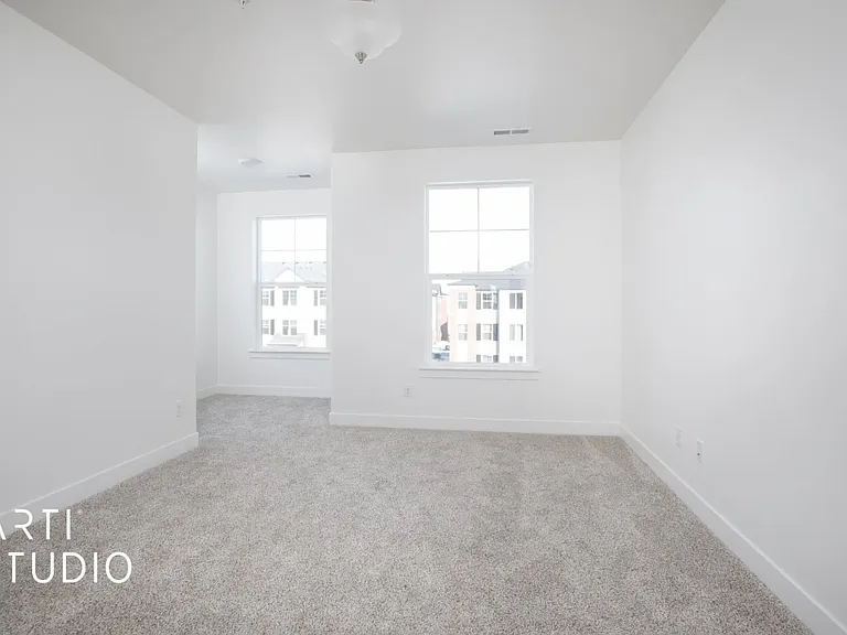 3722 W 1440 N #F302 — Photo 14