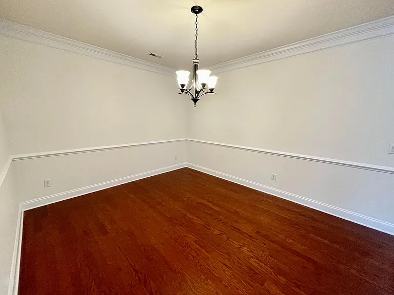 9519 Dellbrook Ct — Photo 6