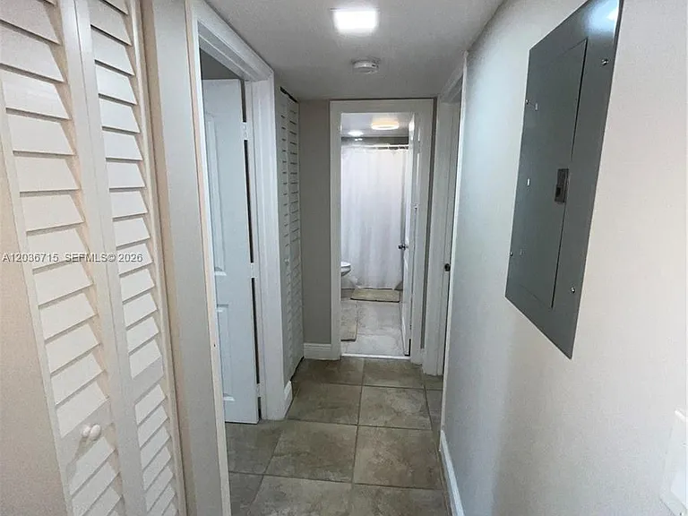 301 SE 3rd St #204 — Photo 9