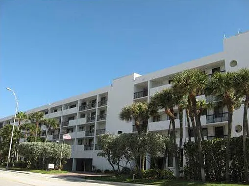 510 N Ocean Blvd #404