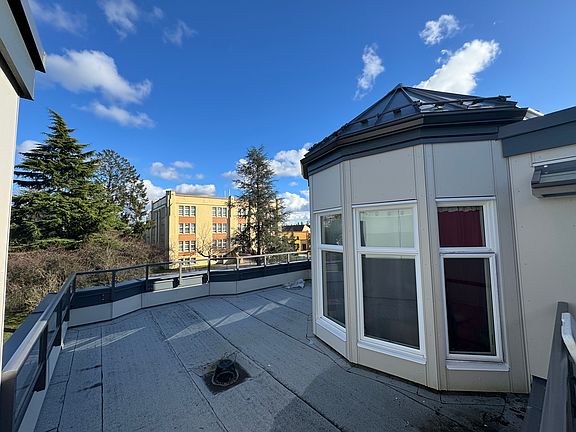 3rd image of 2533 Penticton St #7