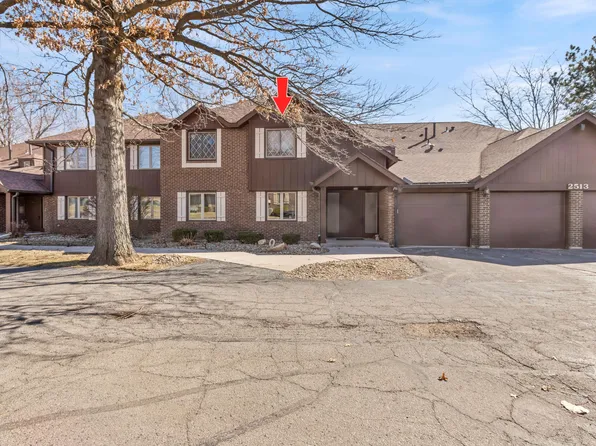 2513 E Lakeshore Dr #7, Crown Pt, IN 46307