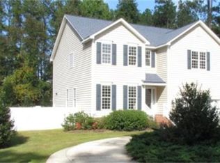 205 E Baywood Ln, Greenville, NC 27834