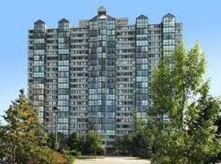 350 Webb Dr #506, Mississauga, ON L5B 3W4