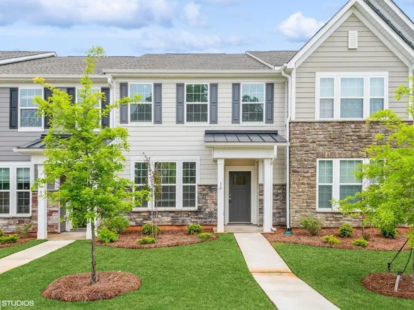 10 Gaskins Trl, Travelers Rest, SC 29690