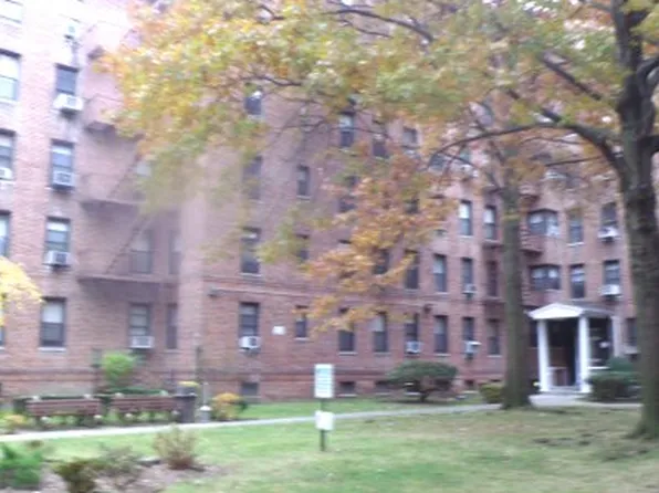 2455 Haring Street image 1 of 11