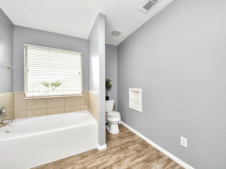 19215 Terra Forest Ct — Photo 34