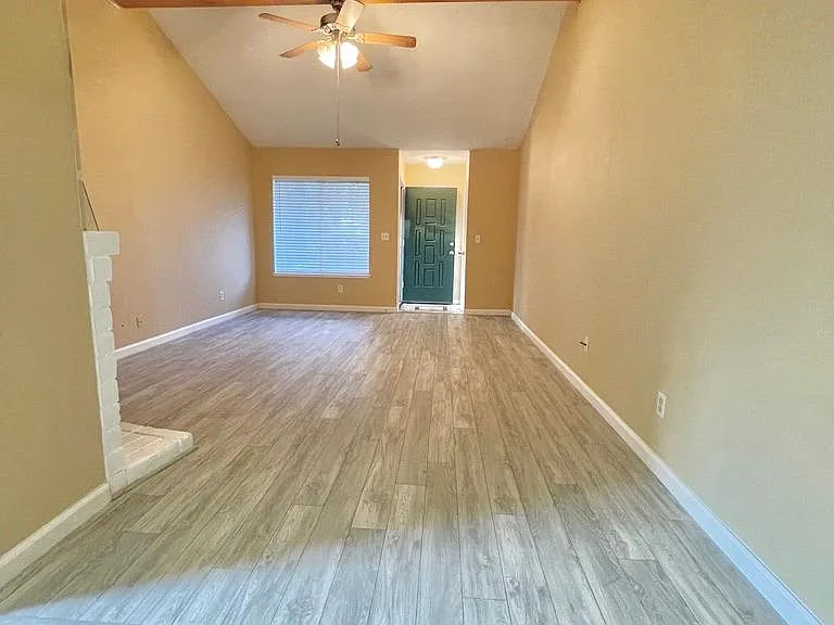 103B Hoxsie Ct — Photo 5