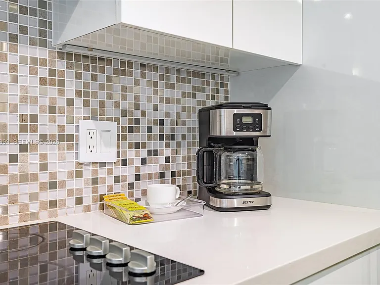 6917 Collins Ave #720 — Photo 20