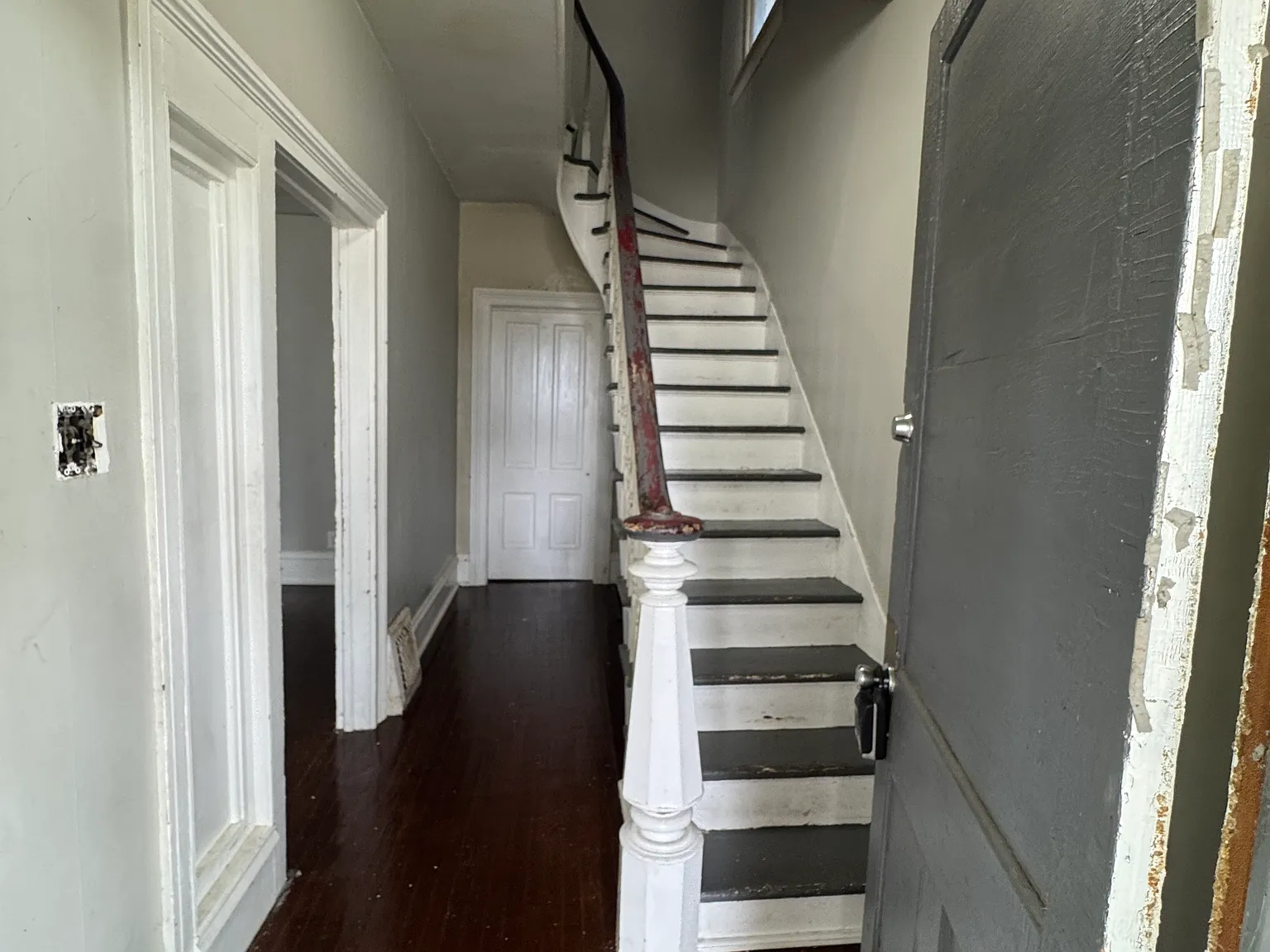 4 bed, 1656 sqft, $1,300 — Photo 3