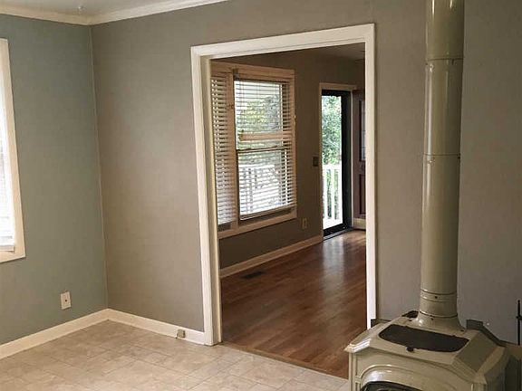 4th image of 119 Curtiswood Dr