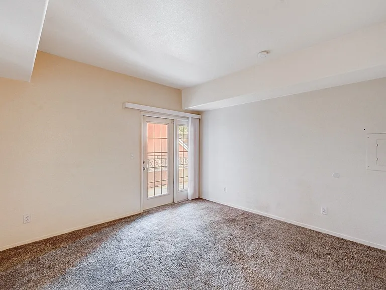 10553 Pine Pointe Ave #102 — Photo 24