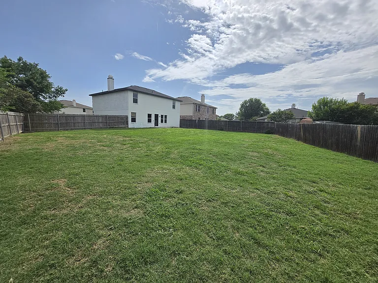 5702 Marietta Dr — Photo 34