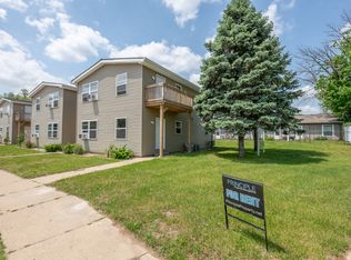 2028 Westgate Dr #27, Pekin, IL 61554