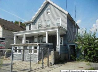 46 Barker St, Staten Island, NY 10310