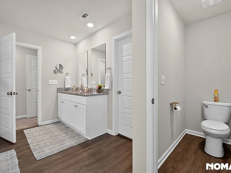 1008 Enclave Cir — Photo 19