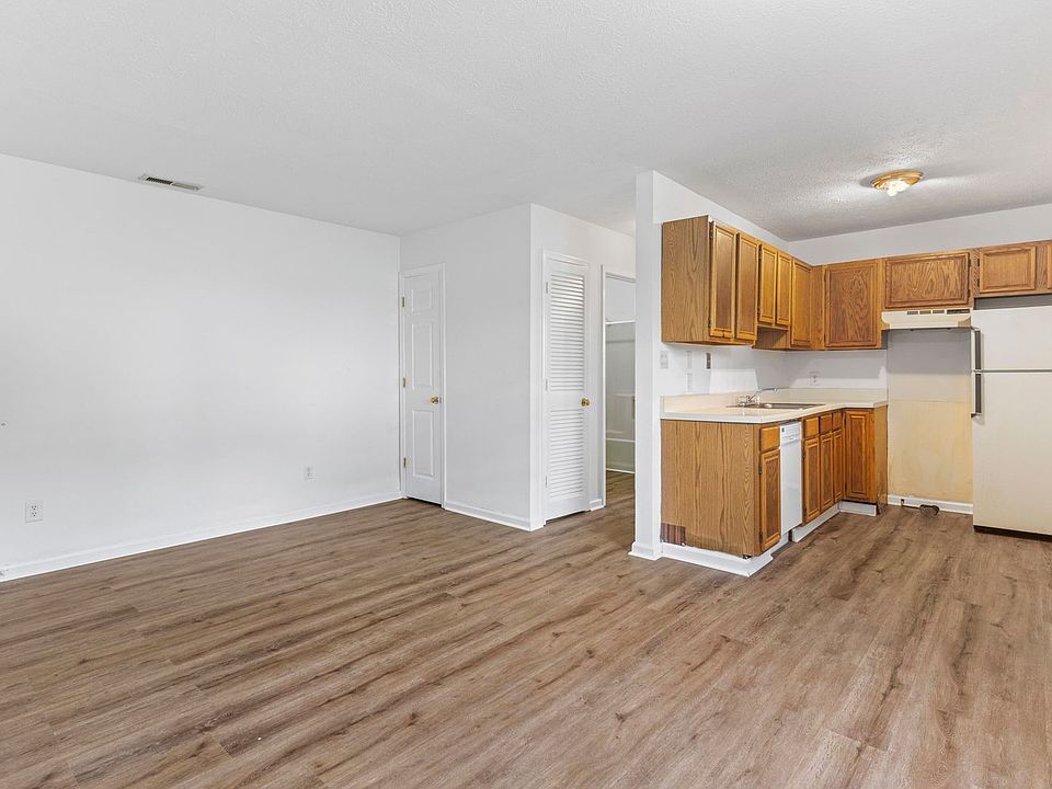 1st image of 3610 Fort Ave APT 104