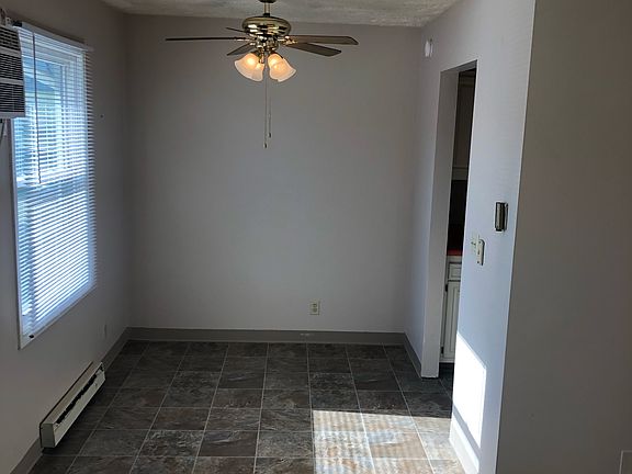 3rd image of 1801 Lincoln Ave #2A