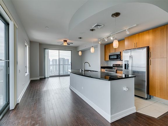 4th image of 200 W Sahara Ave Unit 3008