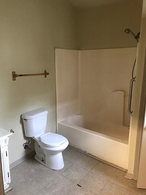1st image of 3309 Loyola Ave #3309