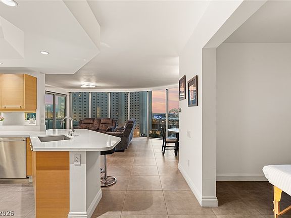 3rd image of 222 Karen Ave Unit 708