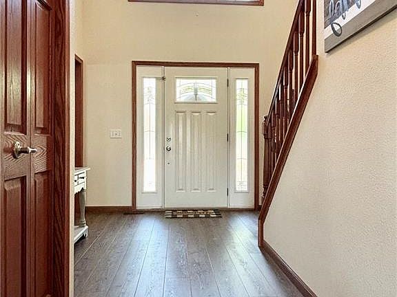 3rd image of 265 Elm Tree Ct