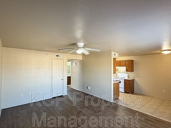 4th image of 6400 Massard Rd APT 606