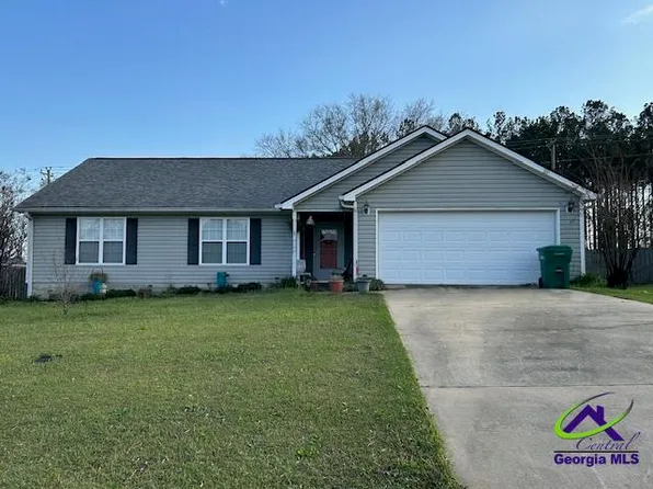 122 Eastview Ave, Kathleen, GA 31047