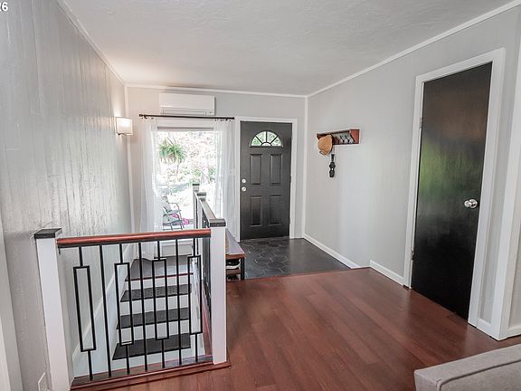 2nd image of 1400 W 40th Ave