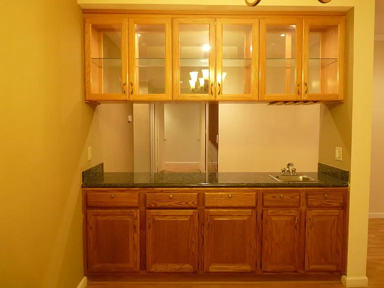 4641 Fulton Ave #1 — Photo 8