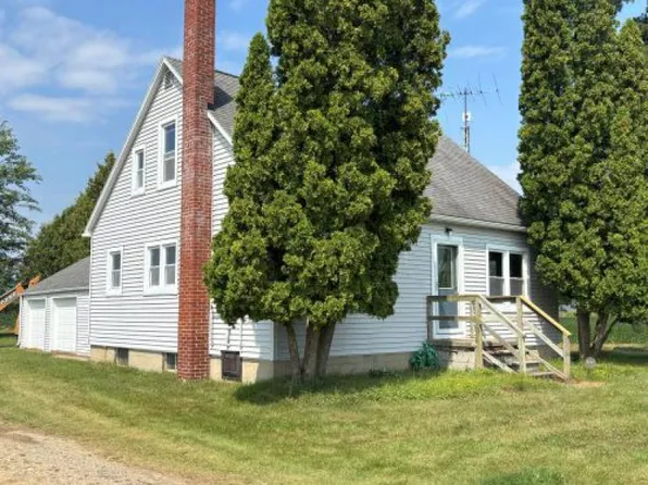 3087 N Cemetery Rd, Cass City, MI 48726