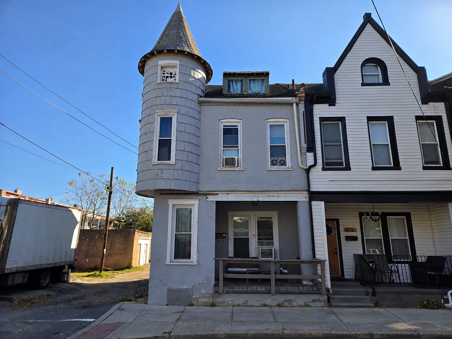 Spacious 3 Bedroom with Bonus Room Located on the West End of Lancaster — Photo 1