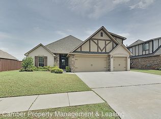 15404 Homecoming Dr, Edmond, OK 73013